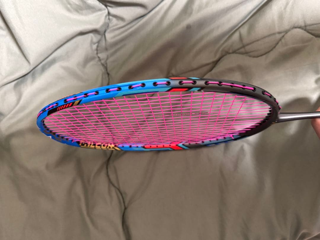 ラケット VICTOR THRUSTER F 4U5