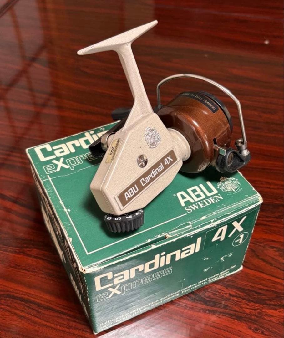 ABU Cardinal 4X express スペアスプール付き