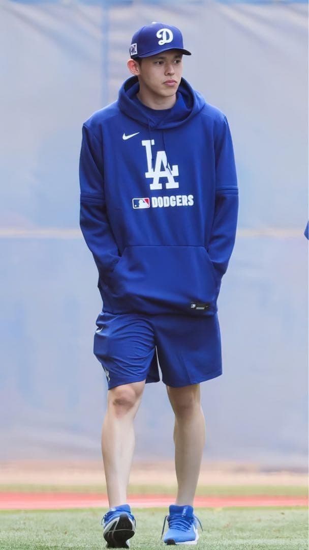 L オーセンティック選手着用モデルパーカー ナイキ　大谷翔平　山本由伸ドジャース
