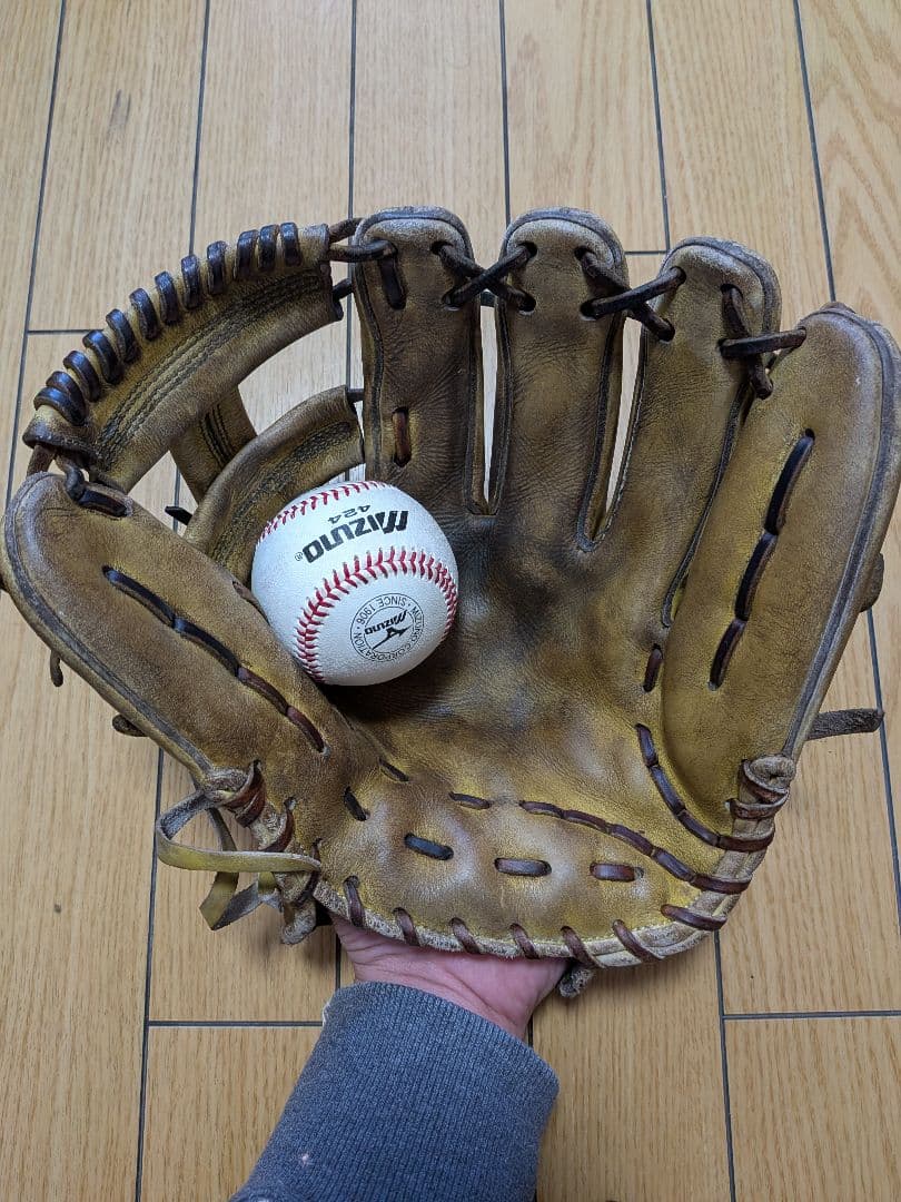 k*a様 アトムズ　硬式内野手用グローブ
