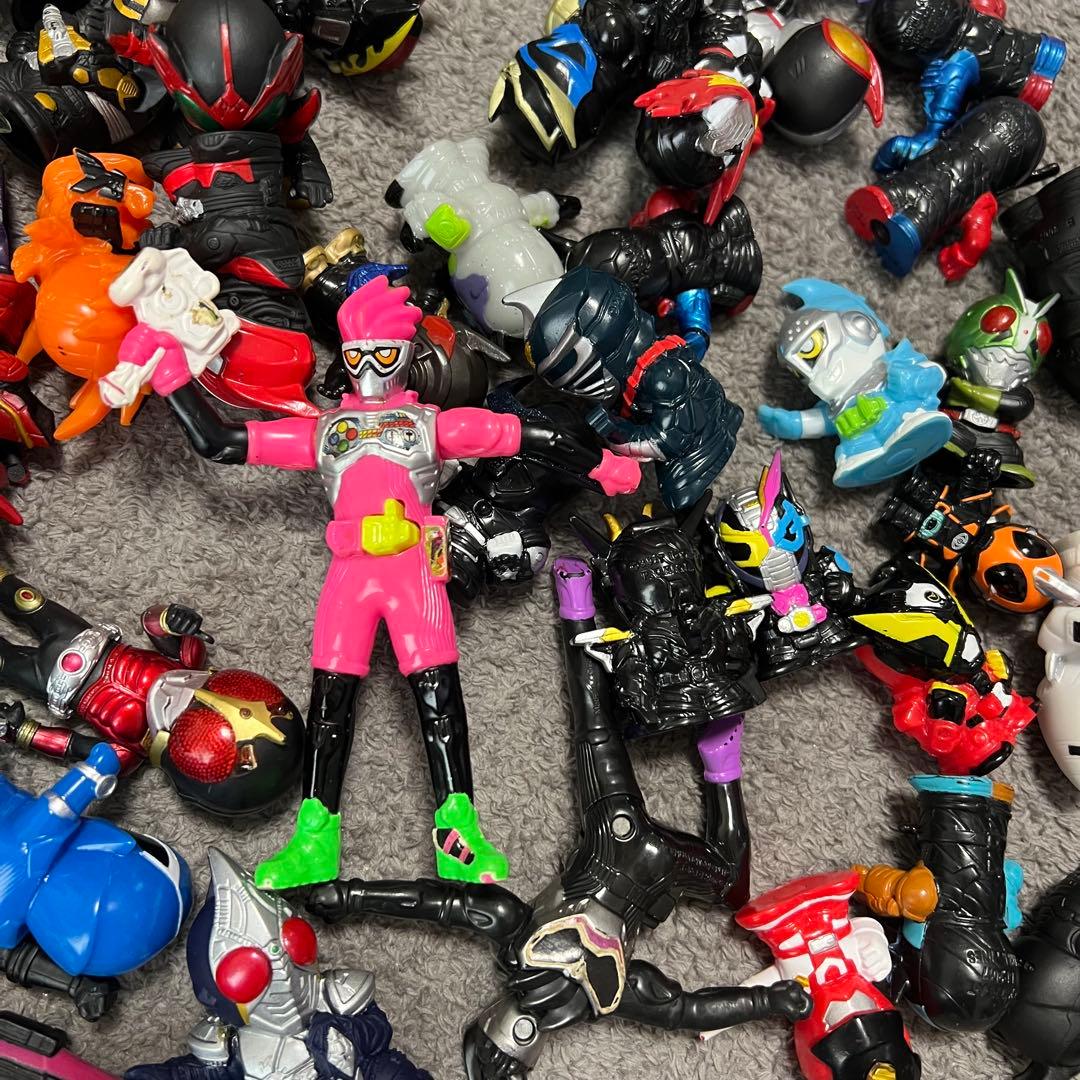 仮面ライダー　戦隊モノ　ウルトラマン　フィギュアまとめ売り　　100体