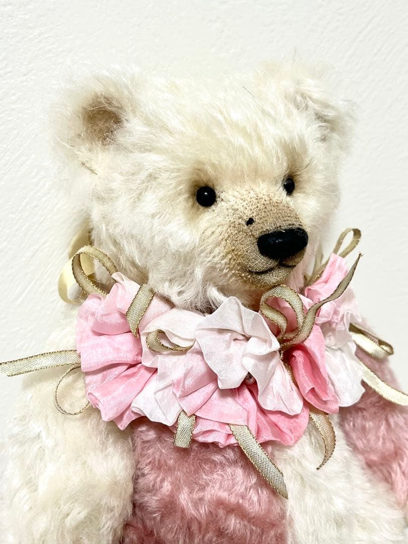 海外人気作家 テディベア 花のネックレス付き ぬいぐるみ 入手困難 イギリス