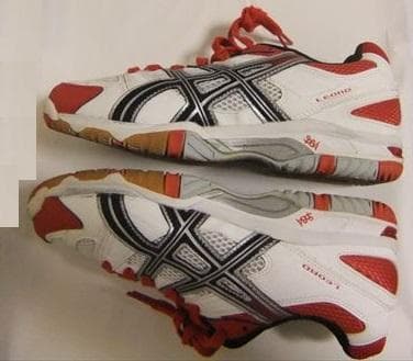 asics バレーボールシューズ TVR469 レオード4