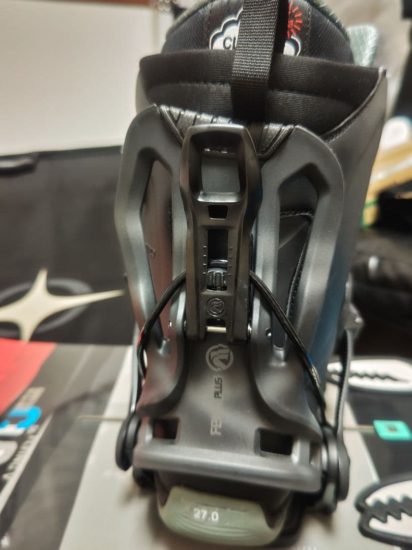 平野歩夢シグネチャー2015年モデルとリアエントリービンディングNITROブーツ