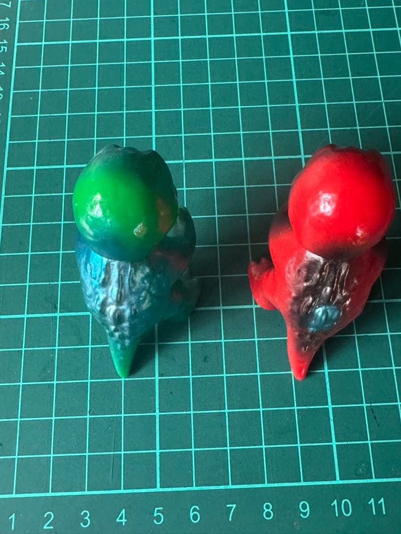 M1号ブルマァクタイプ大怪獣ゴジラシリーズ ミニミニラ　赤成形　緑成形