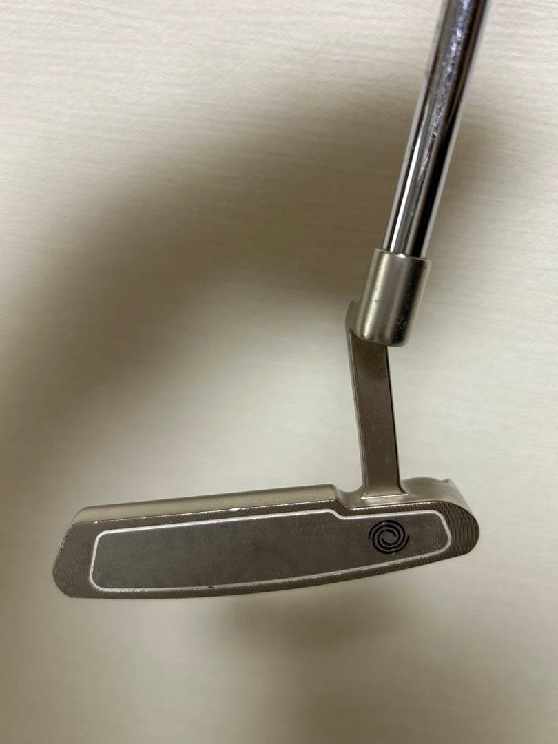 ODYSSEY WHITE DAMASCUS 1 パター　33インチ