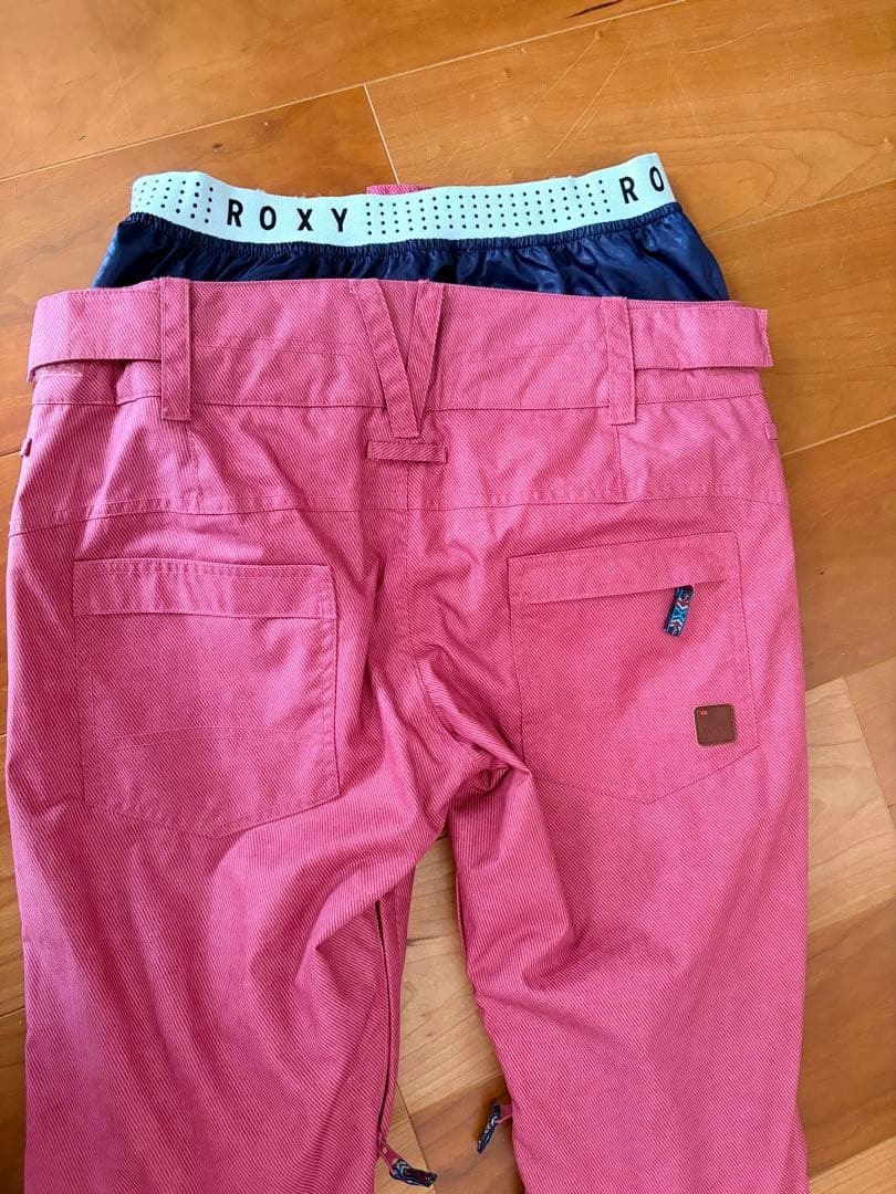 【未使用】ROXY　スノボーウェア　M　下のみ