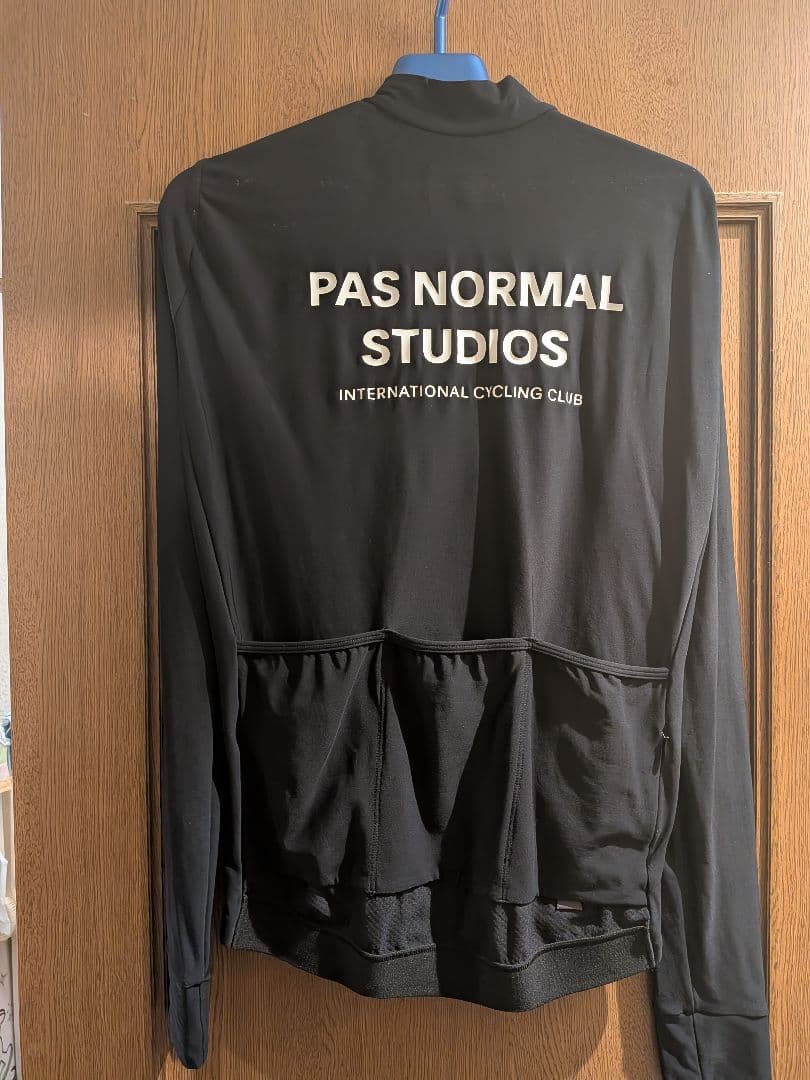 PasNormalStudios パスノーマルスタジオ　ロングスリーブジャージ