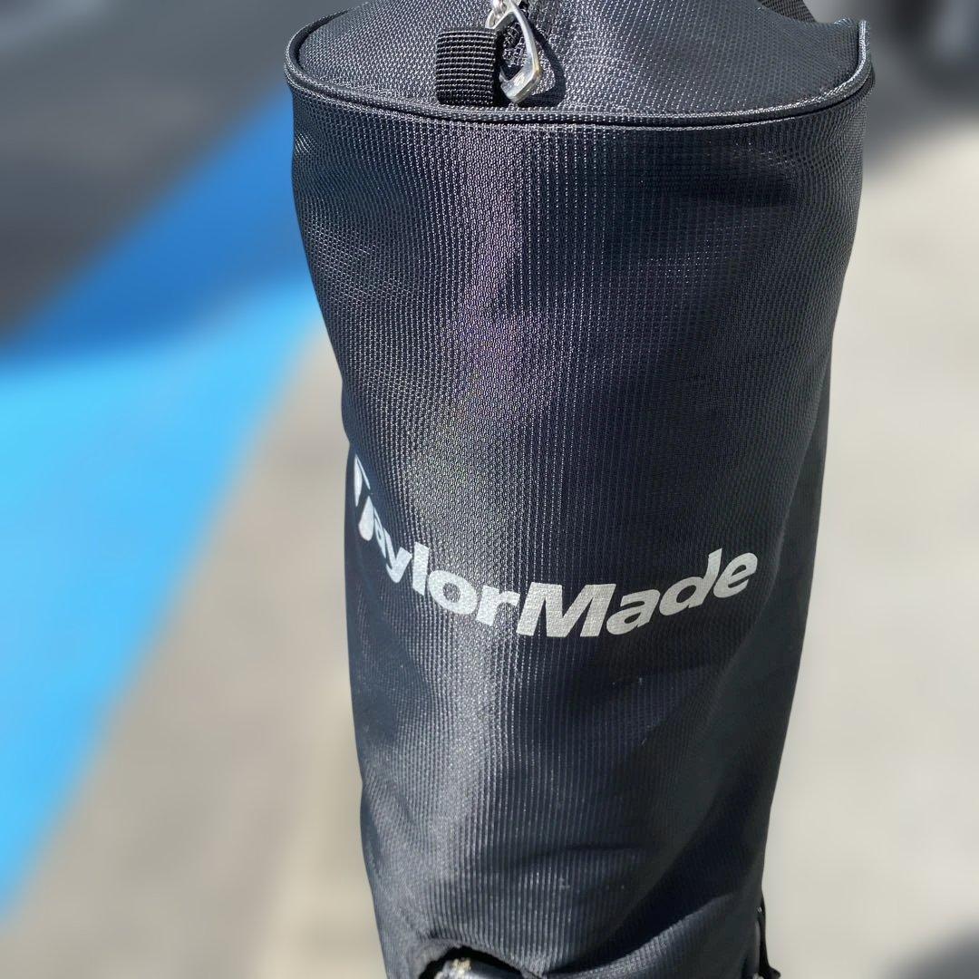 TaylorMade 軽量キャディバッグ ブラック/シルバー