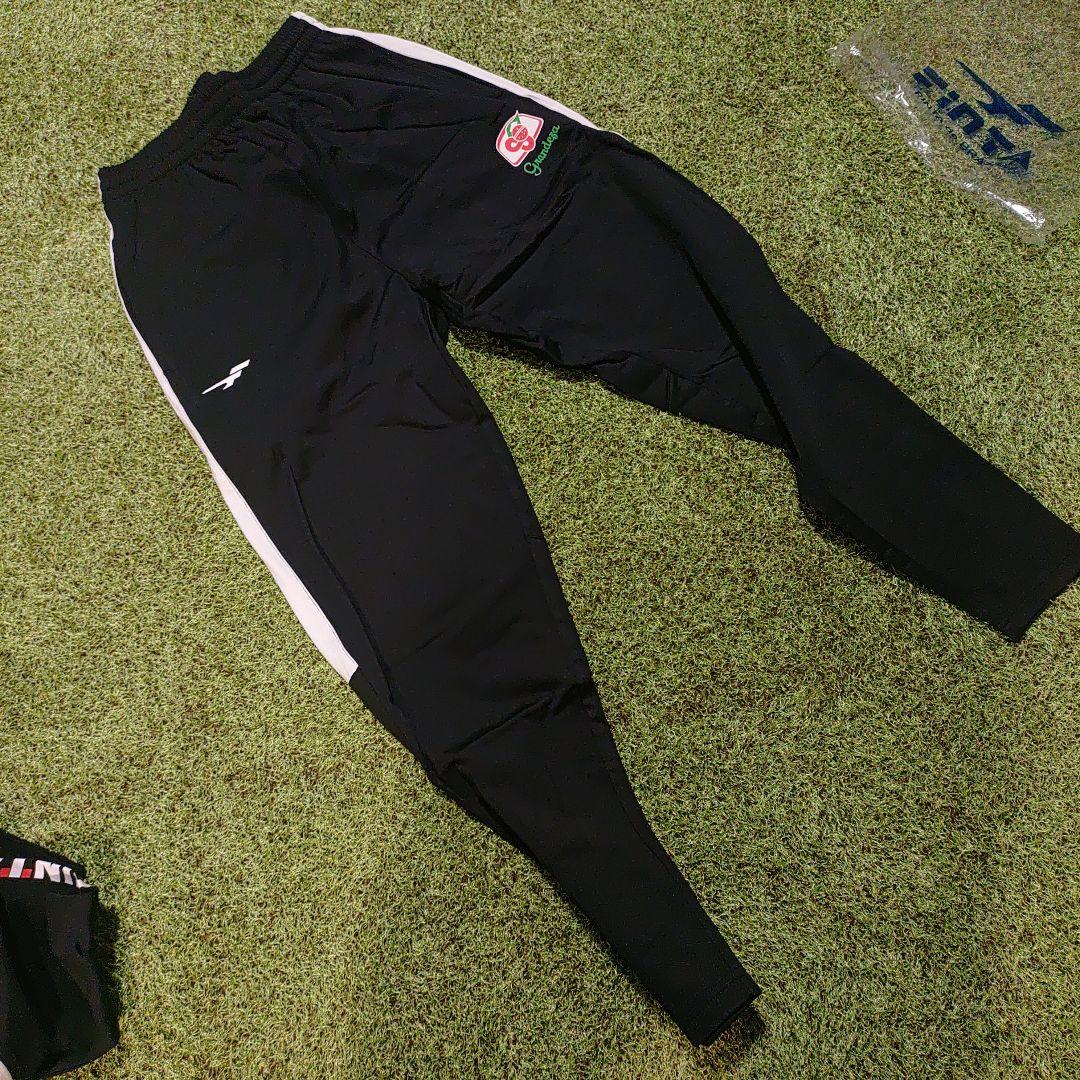 Finta トレーニングトップ＆パンツセット