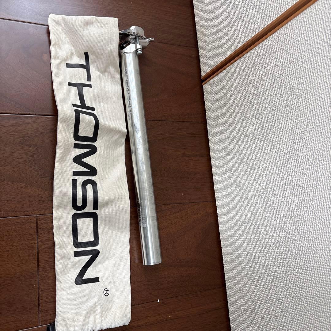 THOMSON シートポスト 30.9x367mm シルバー　カットなし