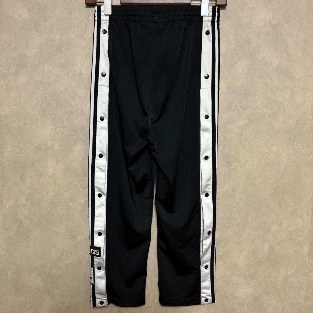 ブラックピンク着用 adidas アディダス トラックパンツ アディブレイク