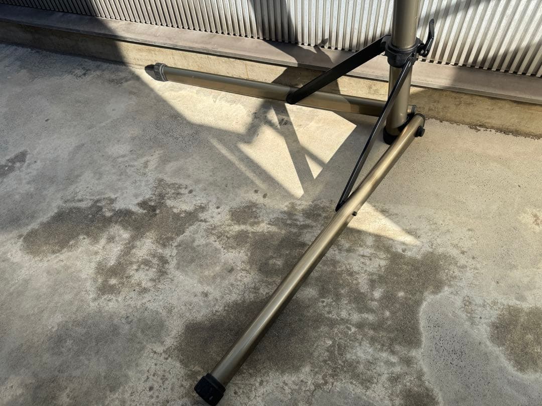 【美品】X-TOOLS メンテナンススタンド