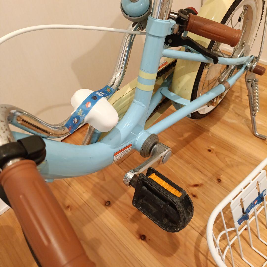 子供　自転車　１４インチ　補助輪付き