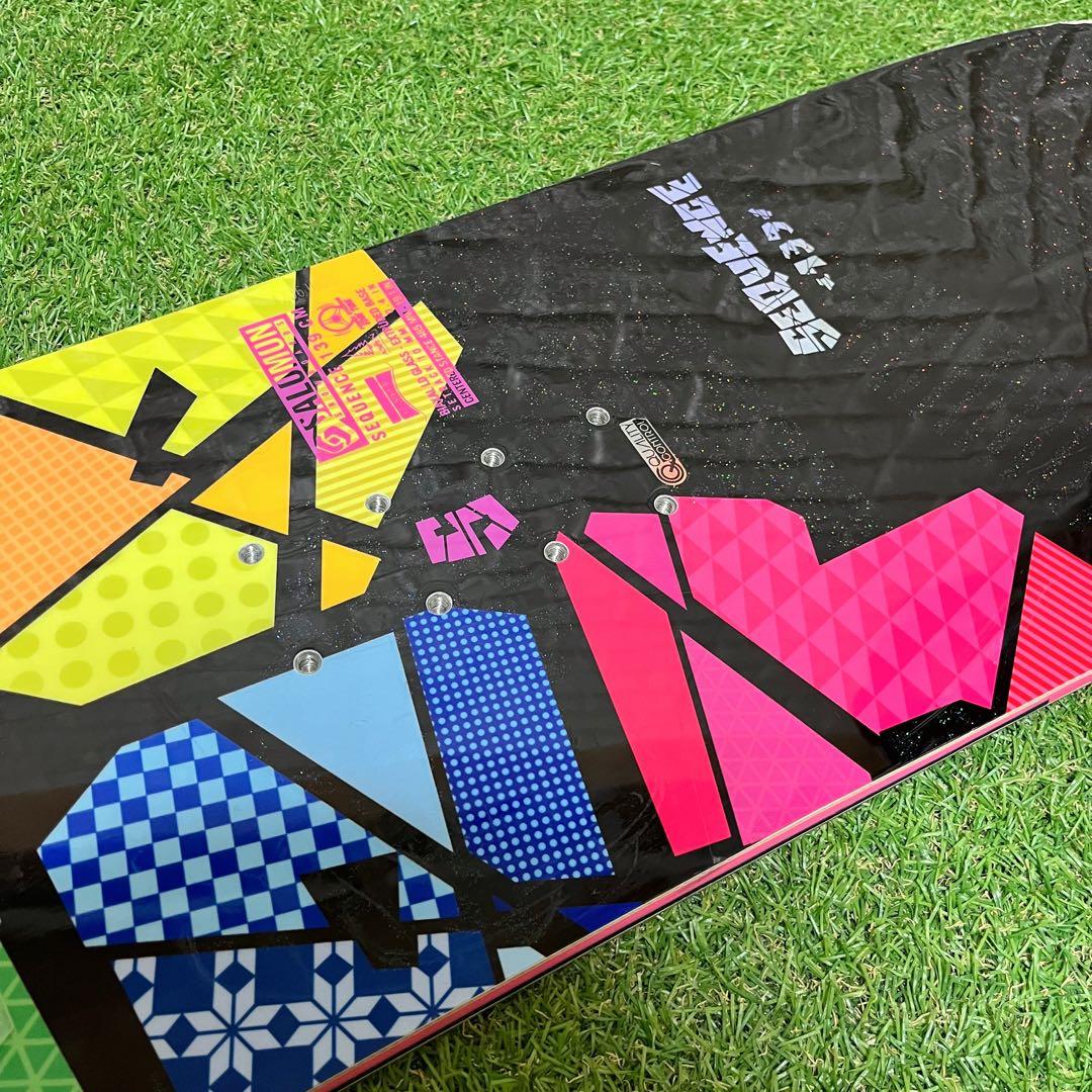 SALOMON 可愛い レディース ジュニア 139cm スノーボード板