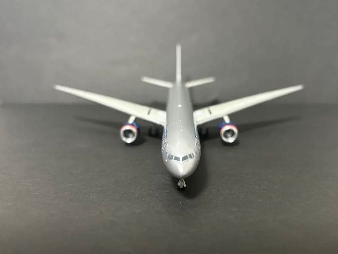 АЭРОФЛОТ Boeing 777-300ER 1/400