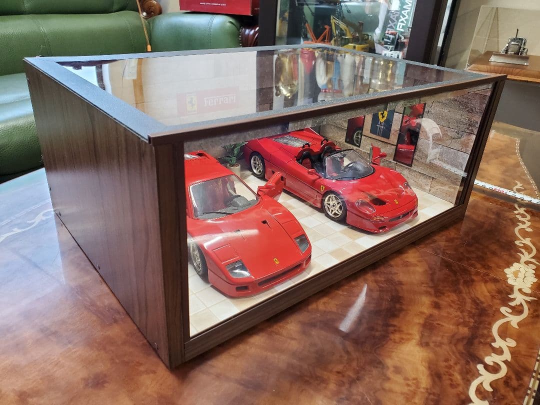 フェラーリF40 F50 1/18ジオラマセット　ポスター　LED　ブラーゴ
