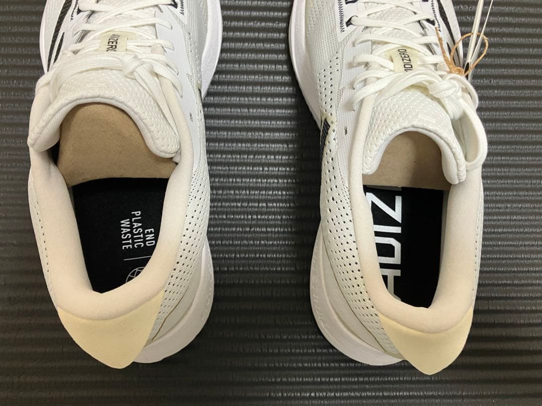 【新品•未使用】ADIZERO SL 29.0cm