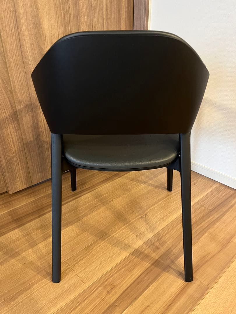 【極美品】Cassinaカッシーナ 133 ICO アームチェア（52.8万円）