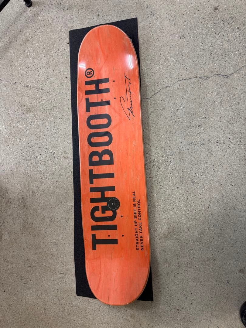 TIGHTBOOTH スケートボードデッキ オレンジ