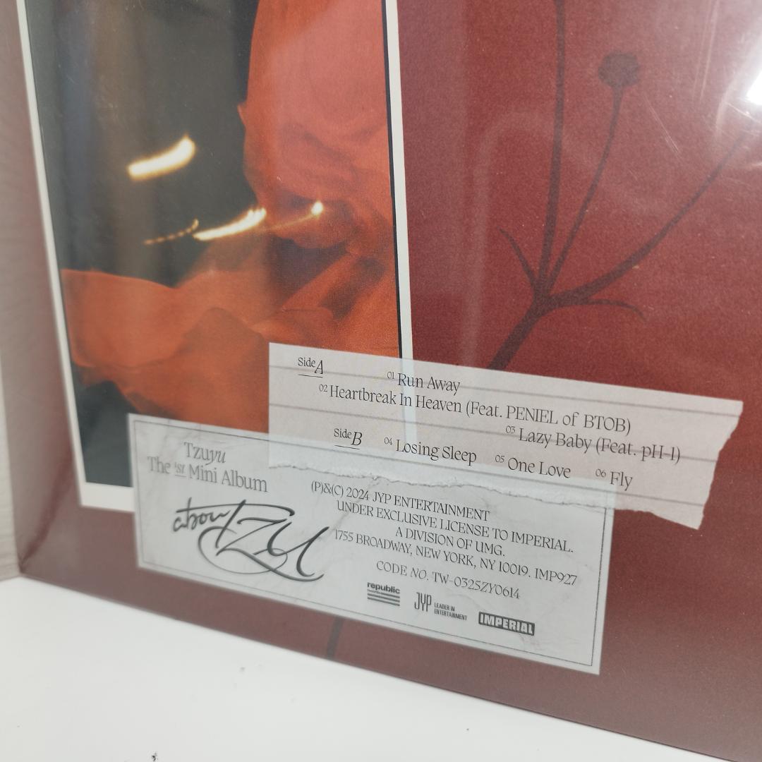 TWICE ツウィ レコード aboutzu K-POP CD ターゲ I413