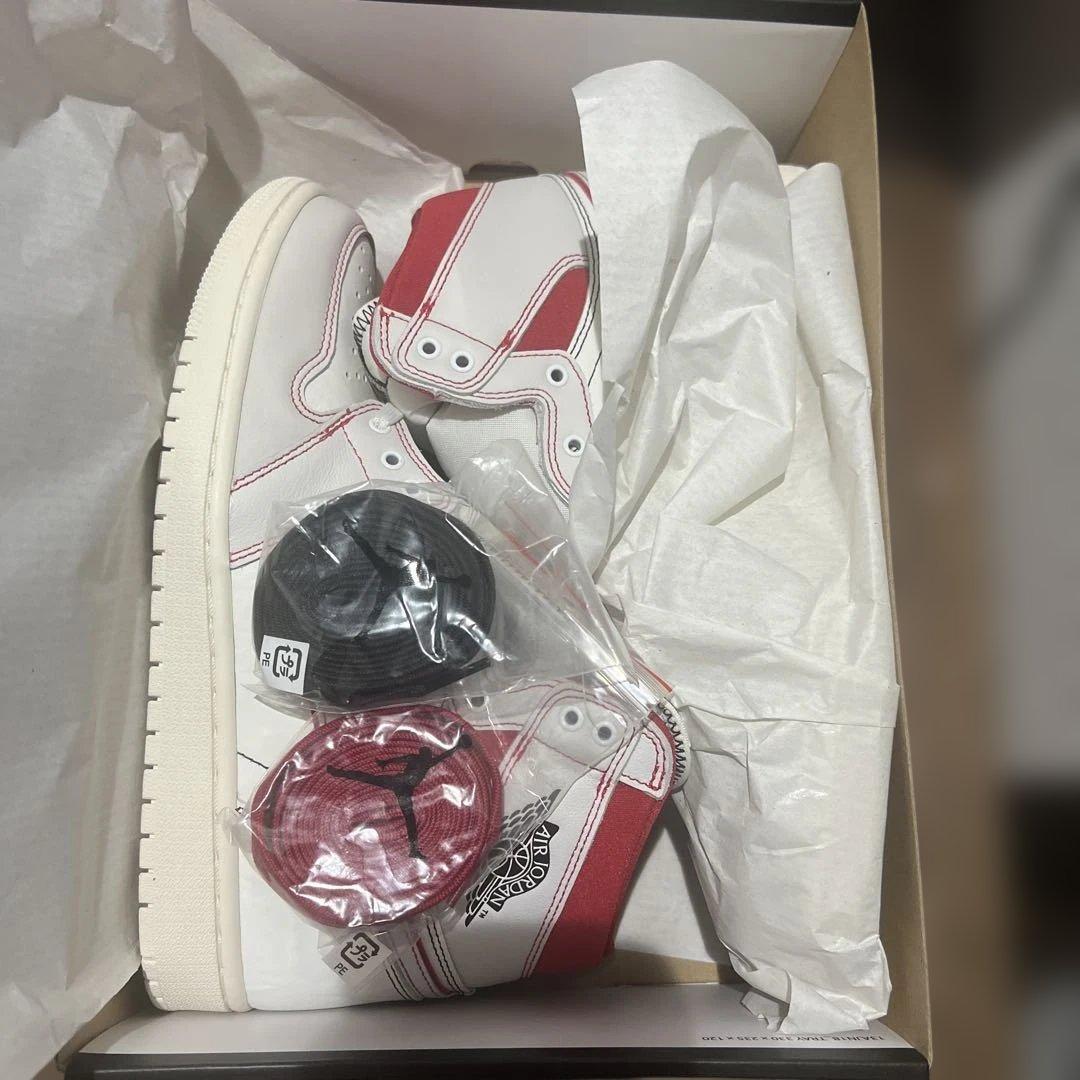 NIKE Air Jordan 1 Retro High OG ホワイト/レッド