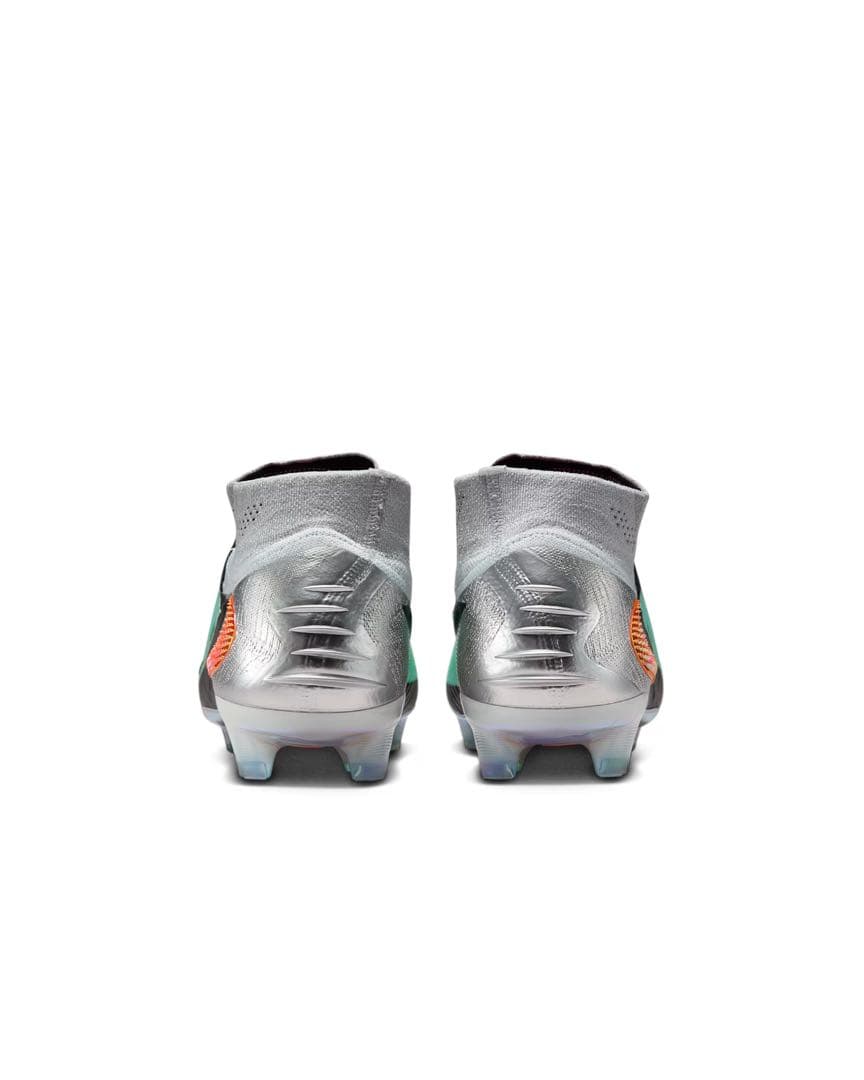 新品未使用　NIKE ファントム 6 HIGH エリート LE FG 27.0㎝