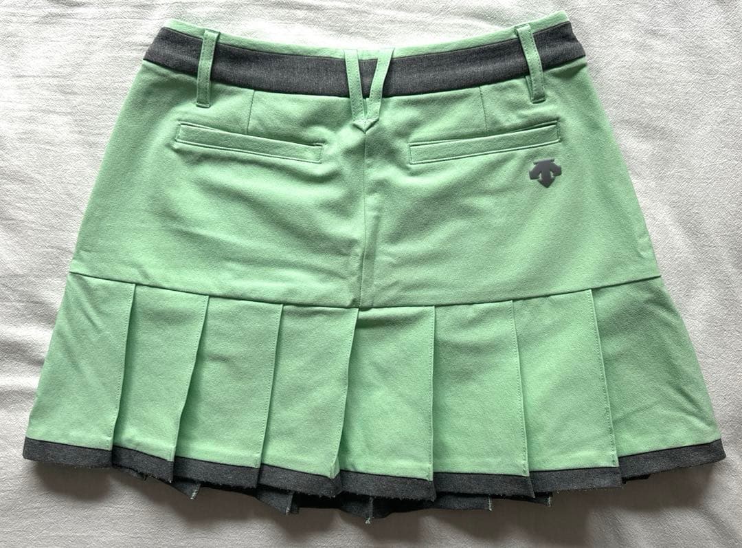 期間限定＊美品＊デサントゴルフ プリーツスカート