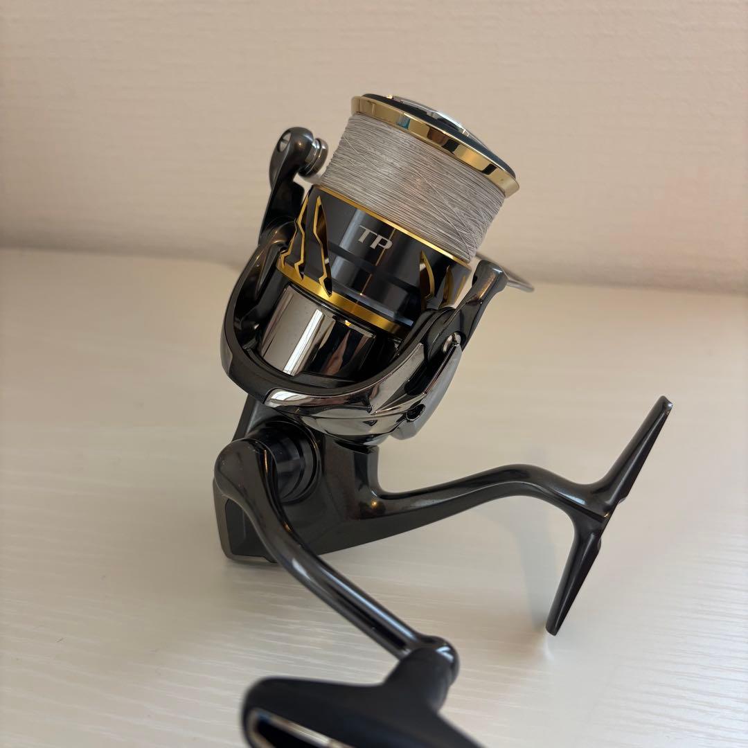 オーバーホール済み 20ツインパワーC3000MHG 【中古】