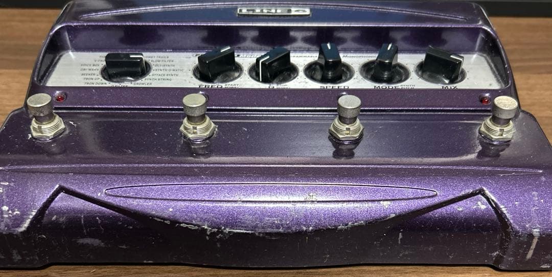 Line 6 FM4 Filter Modulation Pedal アダプタ付