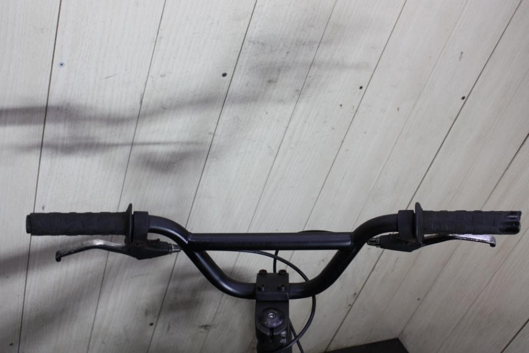 人気！C.R.Q 20インチ 360mm BMX