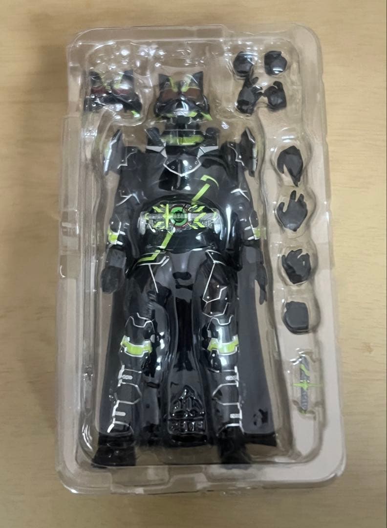 S.H.Figuarts 仮面ライダータイクーン ブジンソード　フィギュアーツ