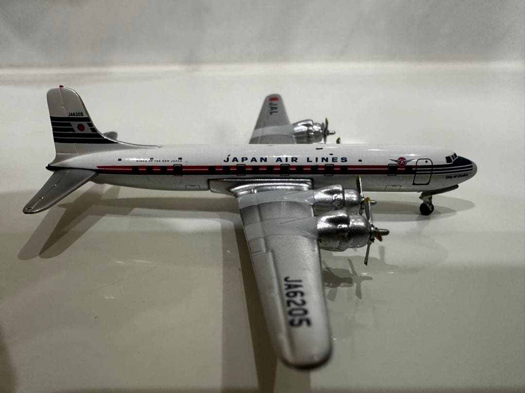 JAL 日本航空DC-6B 1/400ダイキャストモデル