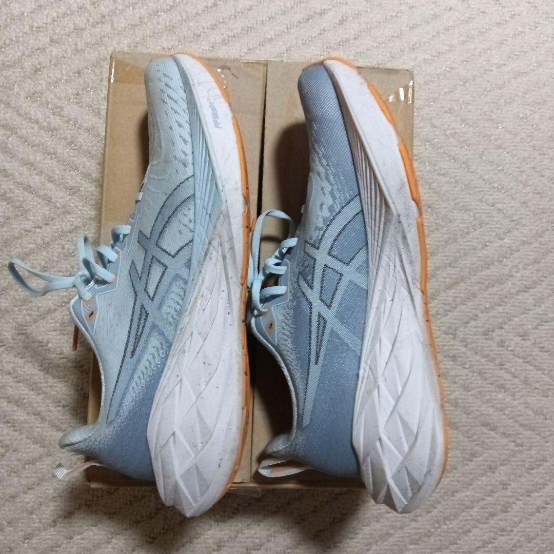 ASICS NOVABLAST 4 28.5cm アシックス　ノヴァブラスト4