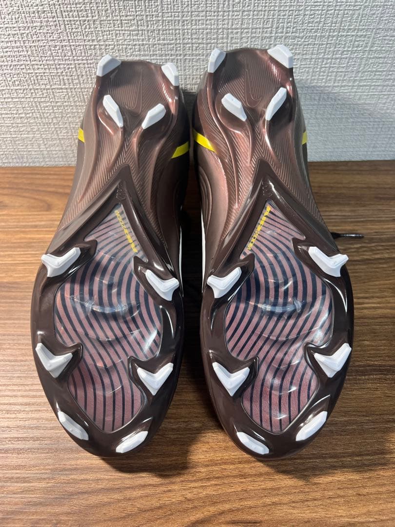 全世界5000足限定　マーキュリアルヴェイパー　クリロナ着用モデル