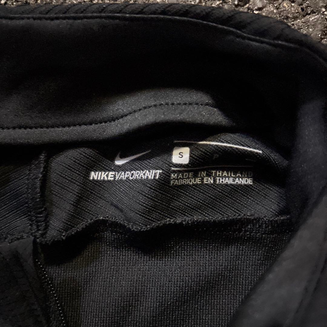 NIKE サッカージャージ黒色
