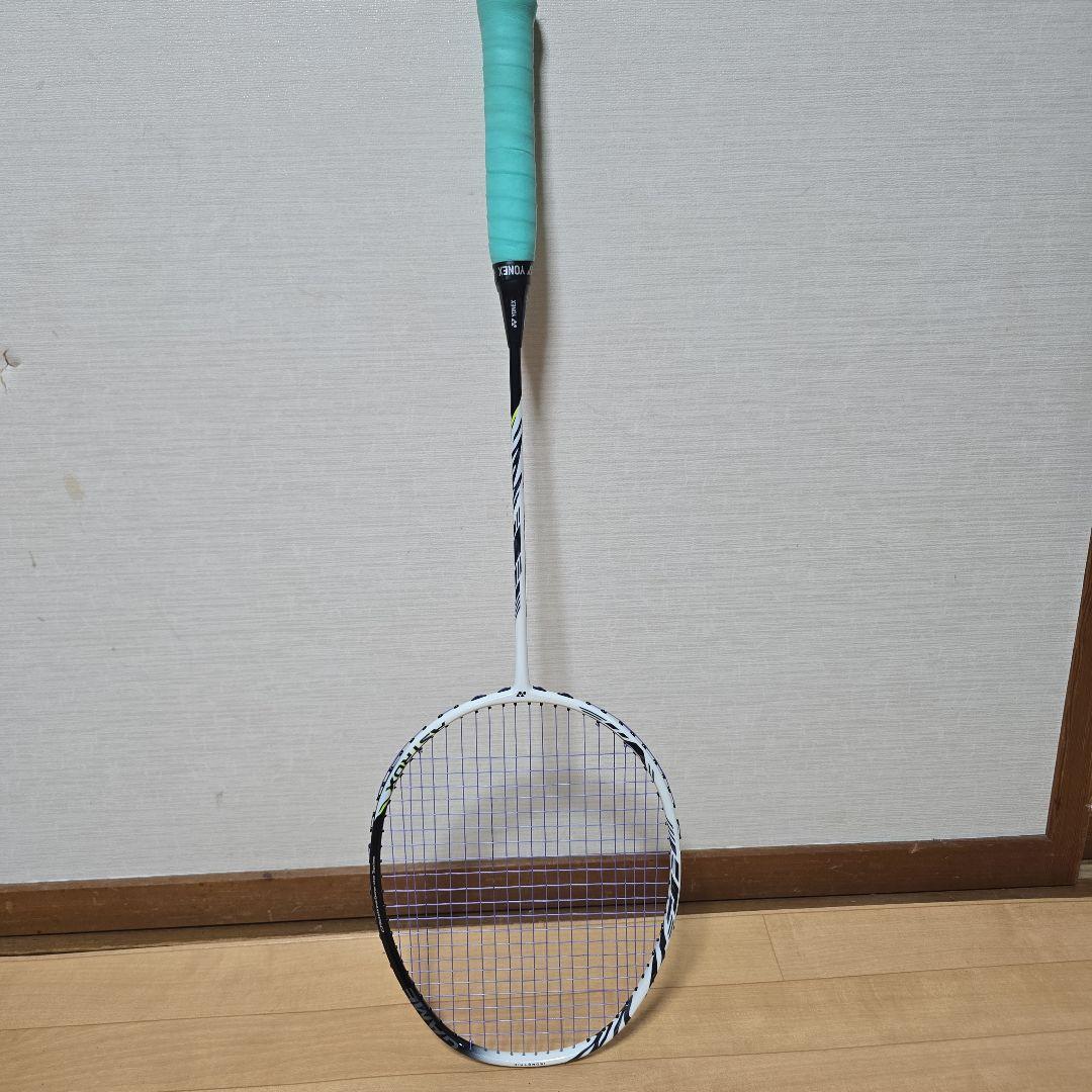 YONEX バドミントンラケット アストロクス99ゲーム