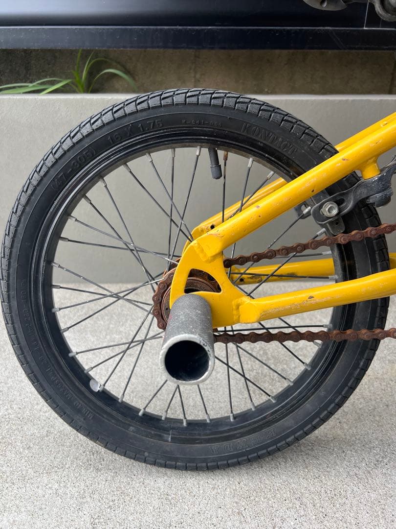 aresbikes イエロー BMX 16インチ 自転車　引き取り歓迎
