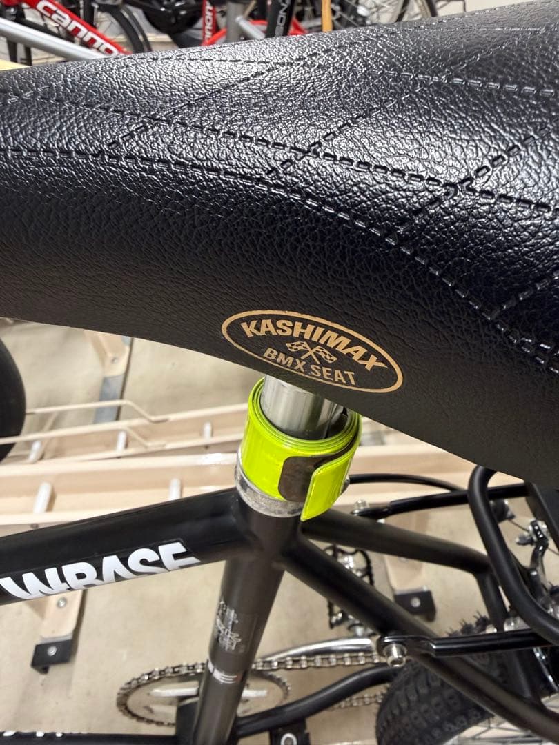 【連休特別価格】KINASHI CYCLE BMXクルーザー　バスケット付き