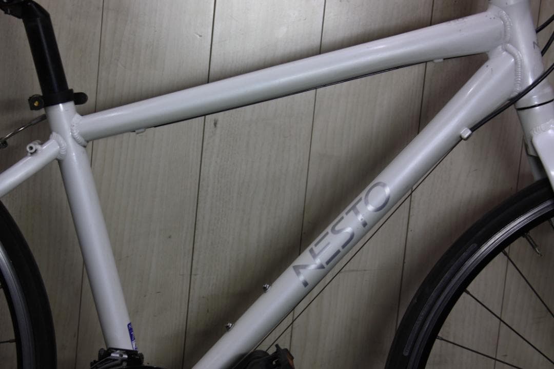 NESTO VACANZE 700C アルミ シマノ21速 420mm 白クロス