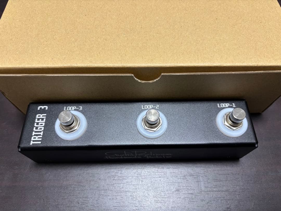 美品ほぼ未使用 StudioDaydream TRIGGER3 Rev.4.0