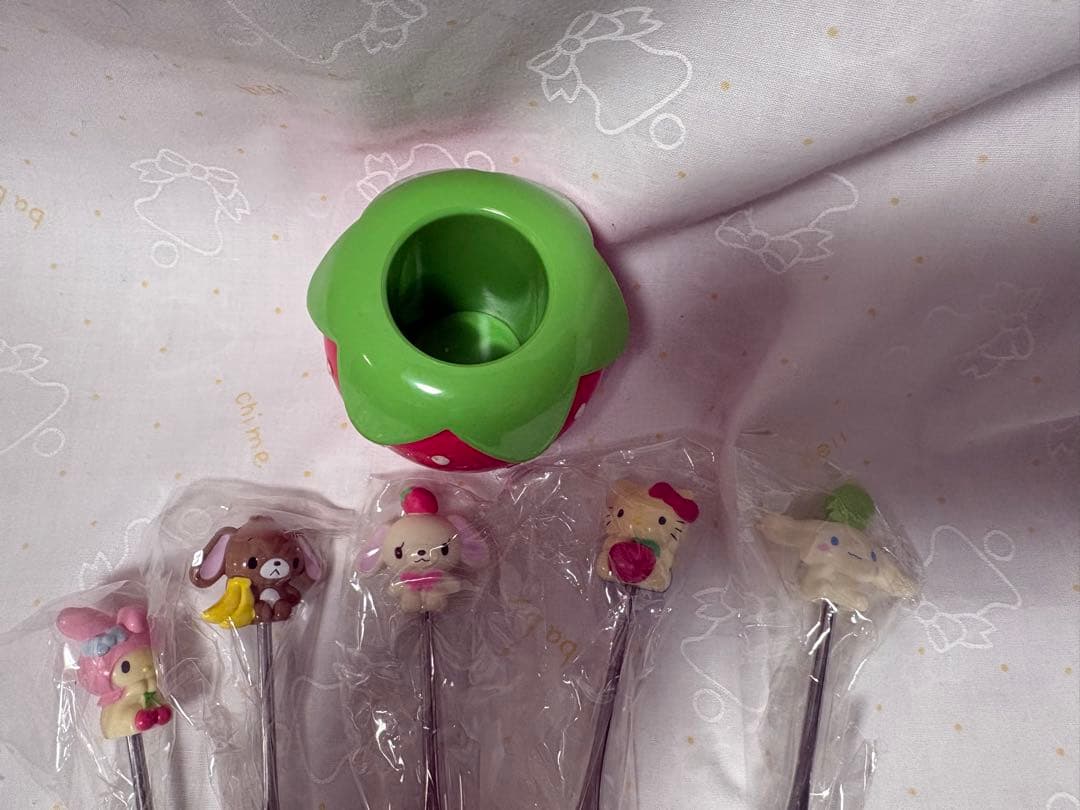 サンリオ フルーツピック いちご キティ 非売品 景品