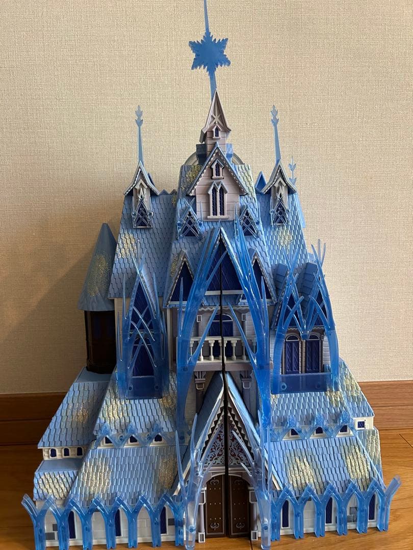 アレンデール城　ディズニーストア　中古美品