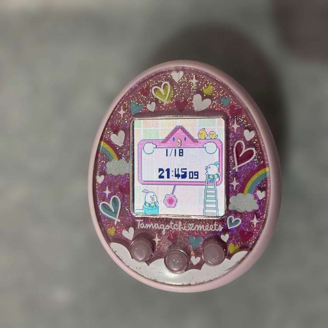 Tamagotchi meets ピンク ハートデザイン