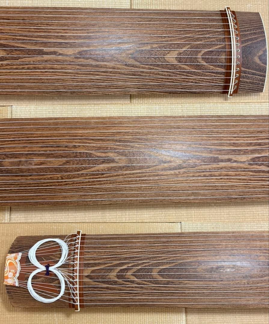 【福山琴】 角巻 並甲 すだれ彫 蒔絵有 付属品多数 練習用 13絃 箏 琴
