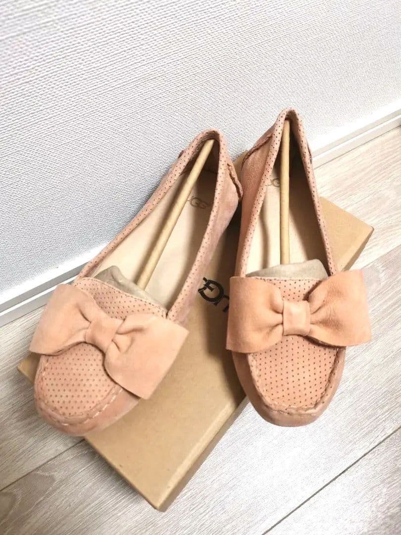 新品 UGG australia フラットシューズ リボン付き 23cm 6号