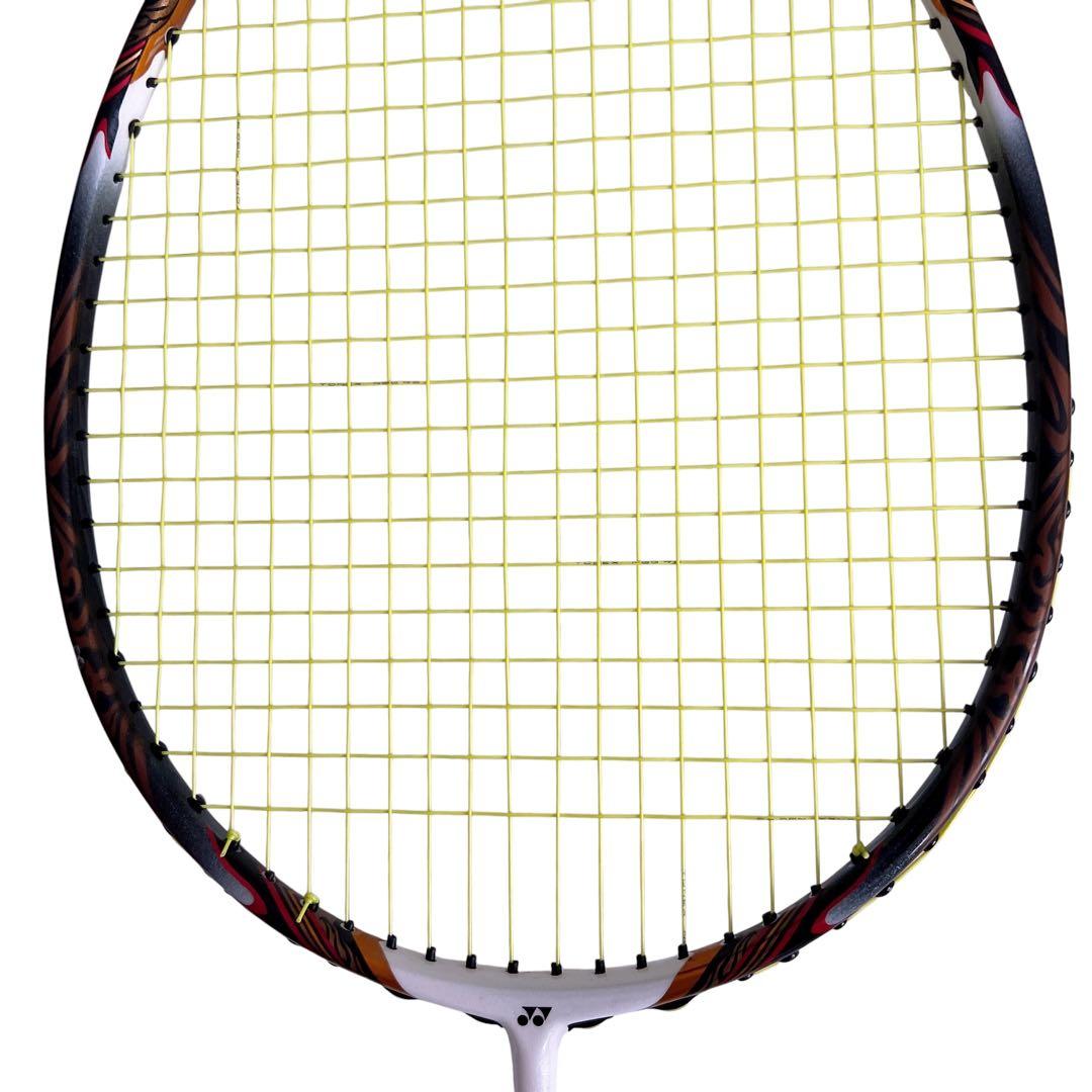 YONEX VOLTRIC 80 3UG5 ヨネックス バドミントン ラケット