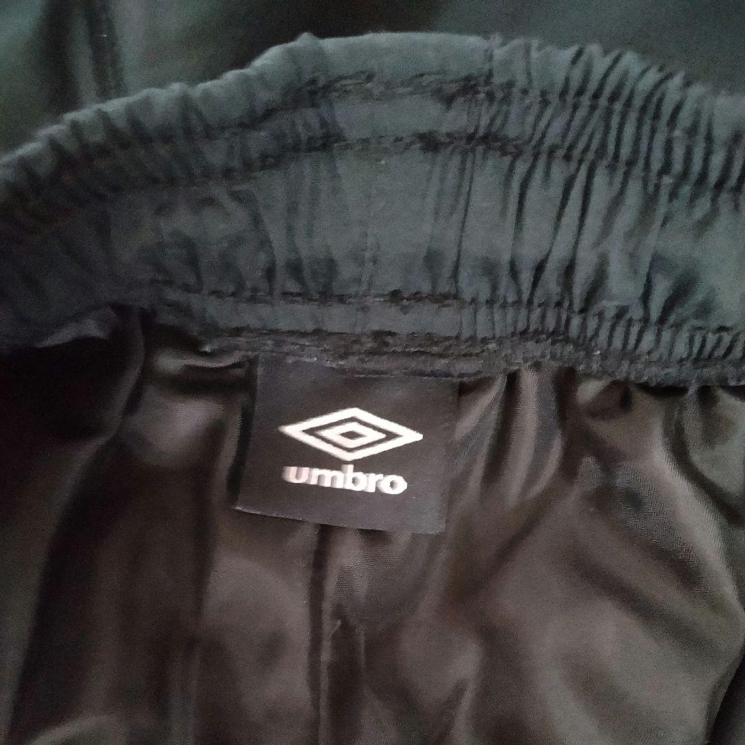 umbro ピステパンツ 中綿