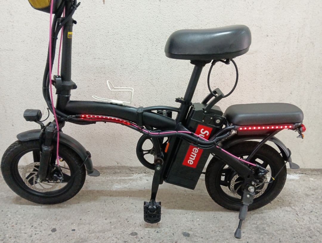 折りたたみ電動アシスト自転車 カスタムLED仕様