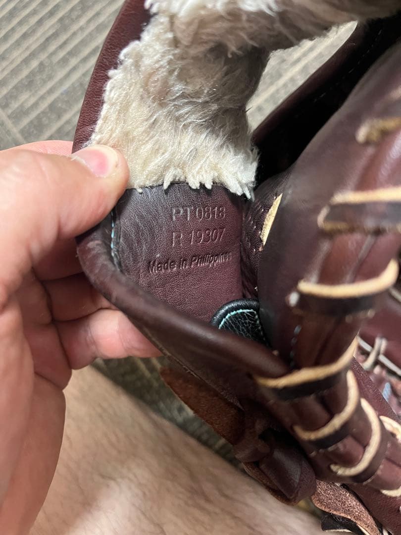 Mizuno Global Elite 右投げグローブ